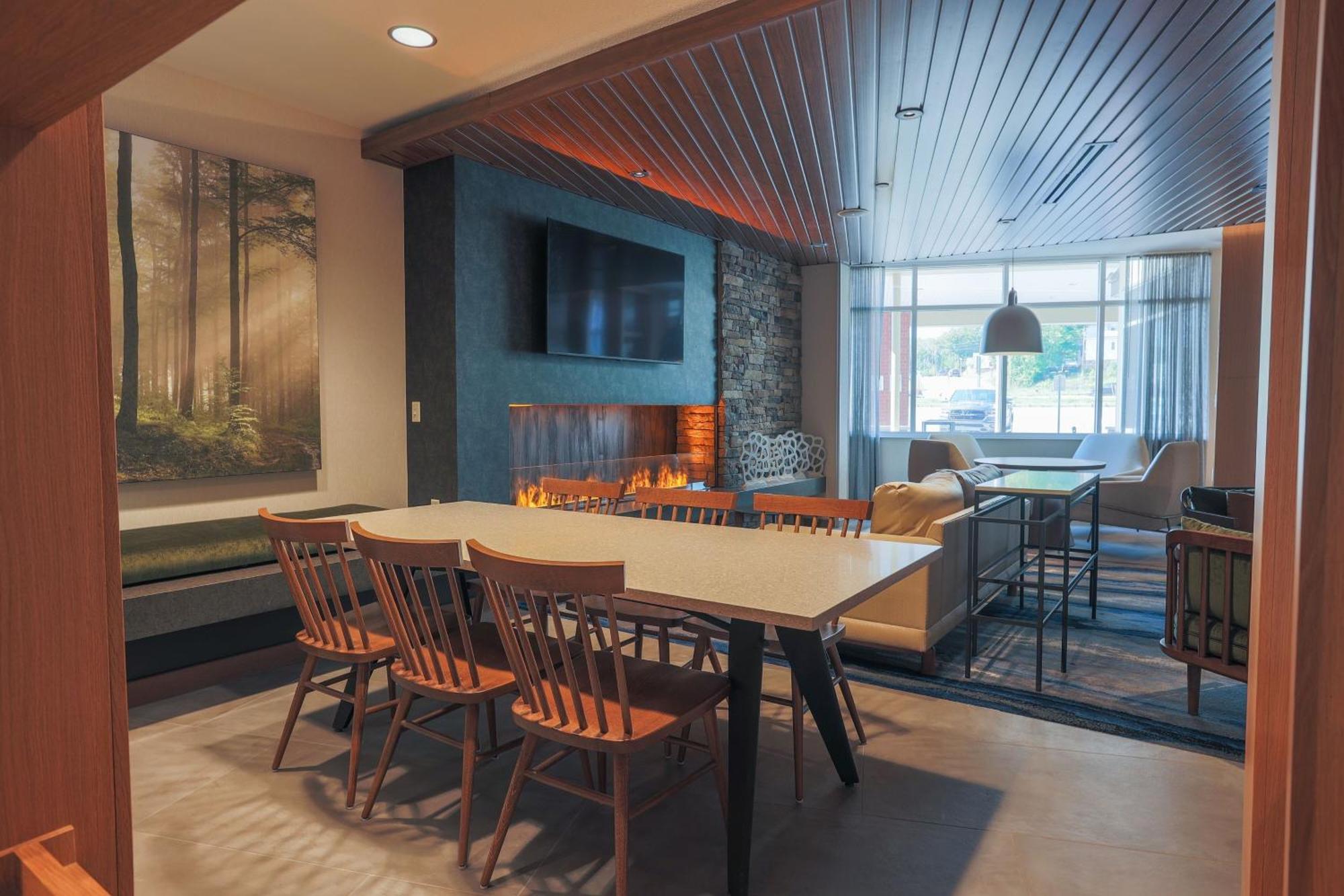 Fairfield Inn & Suites Marquette Luaran gambar
