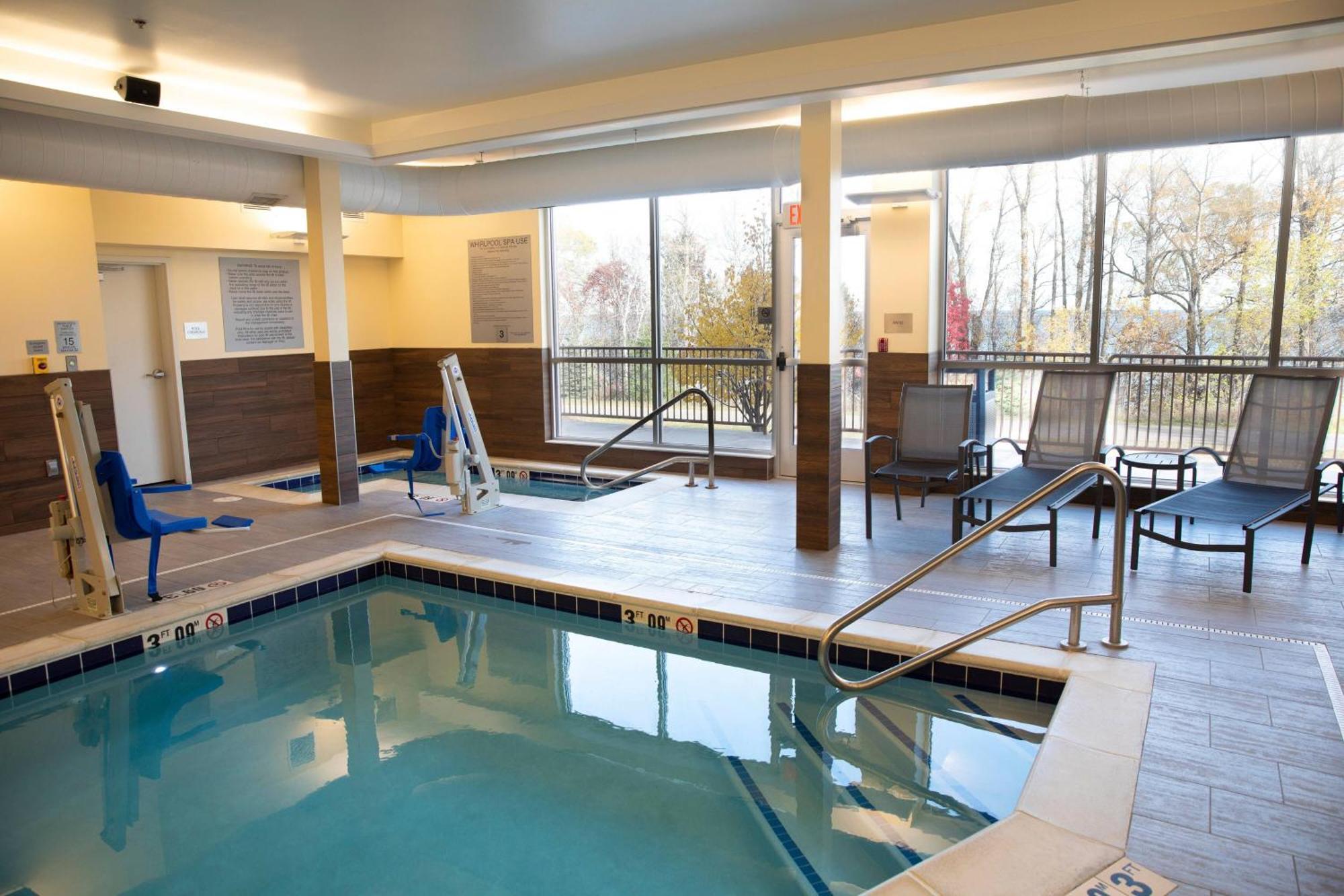 Fairfield Inn & Suites Marquette Luaran gambar