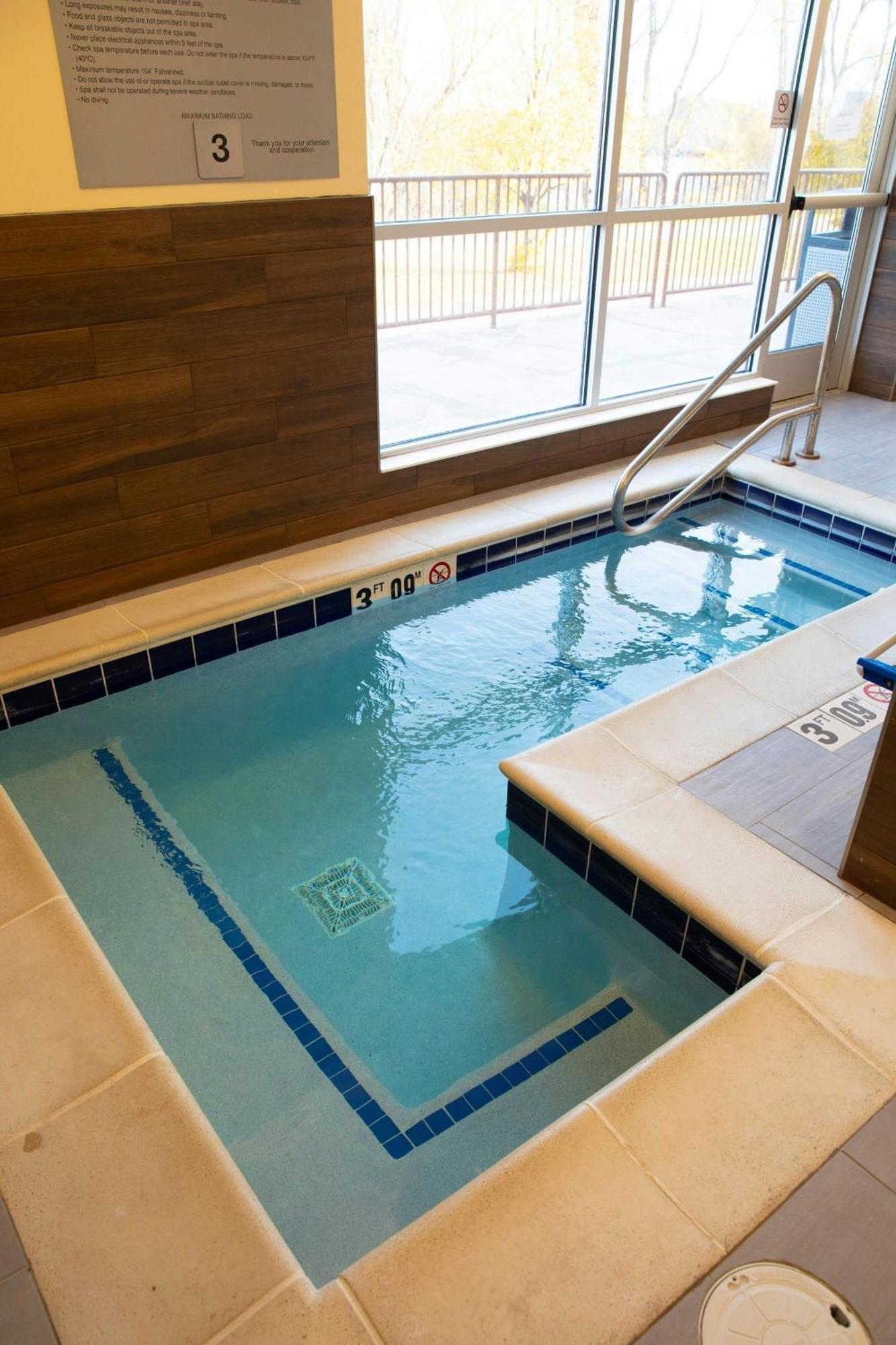 Fairfield Inn & Suites Marquette Luaran gambar